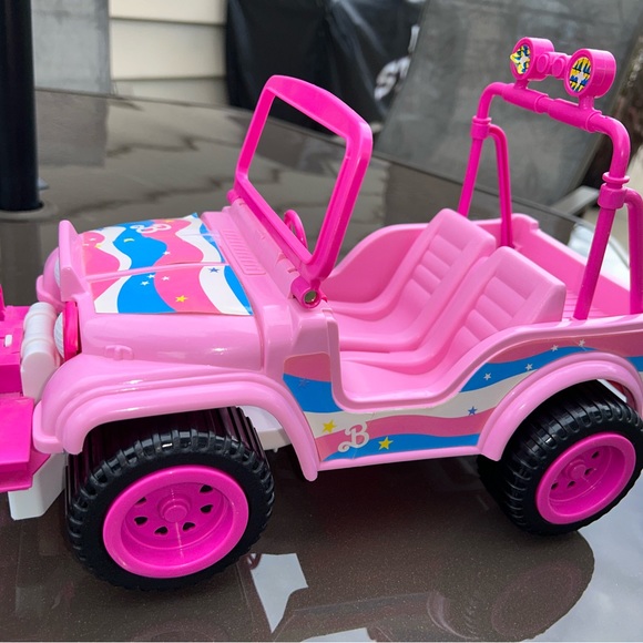 90s Pink Barbie Jeep - Picture 8 of 13